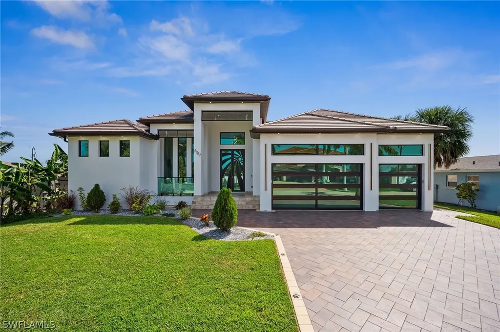 4907 Santa Monica Court Cape Coral FL 33904