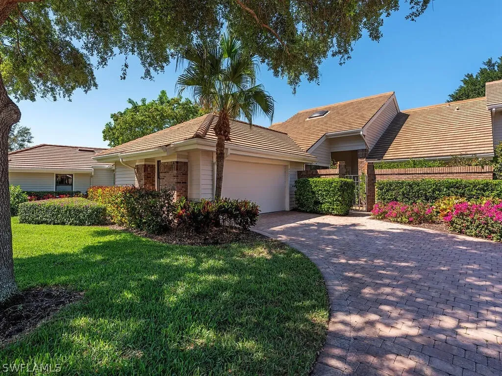 6645 Trident Way Naples FL 34108