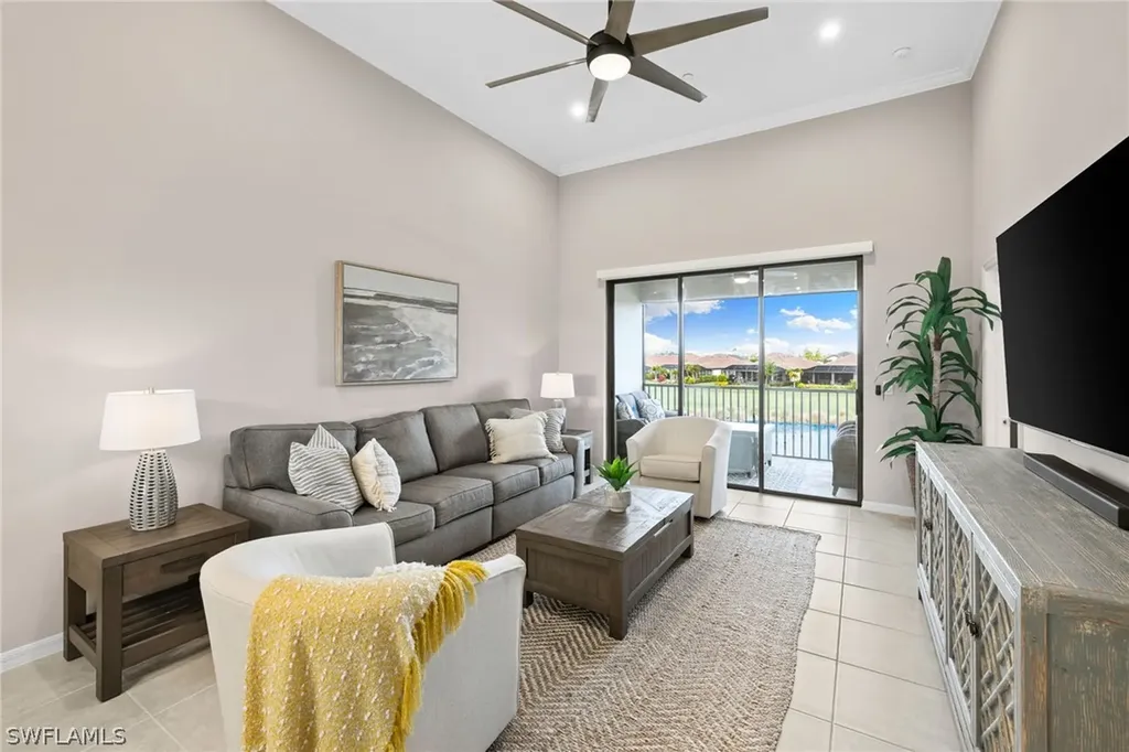 9393 Pocida Court Naples FL 34119
