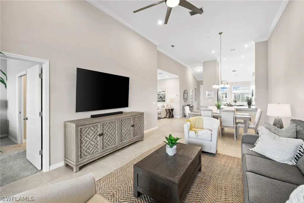 9393 Pocida Court Naples FL 34119