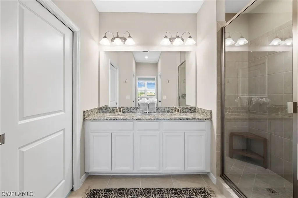 9393 Pocida Court Naples FL 34119