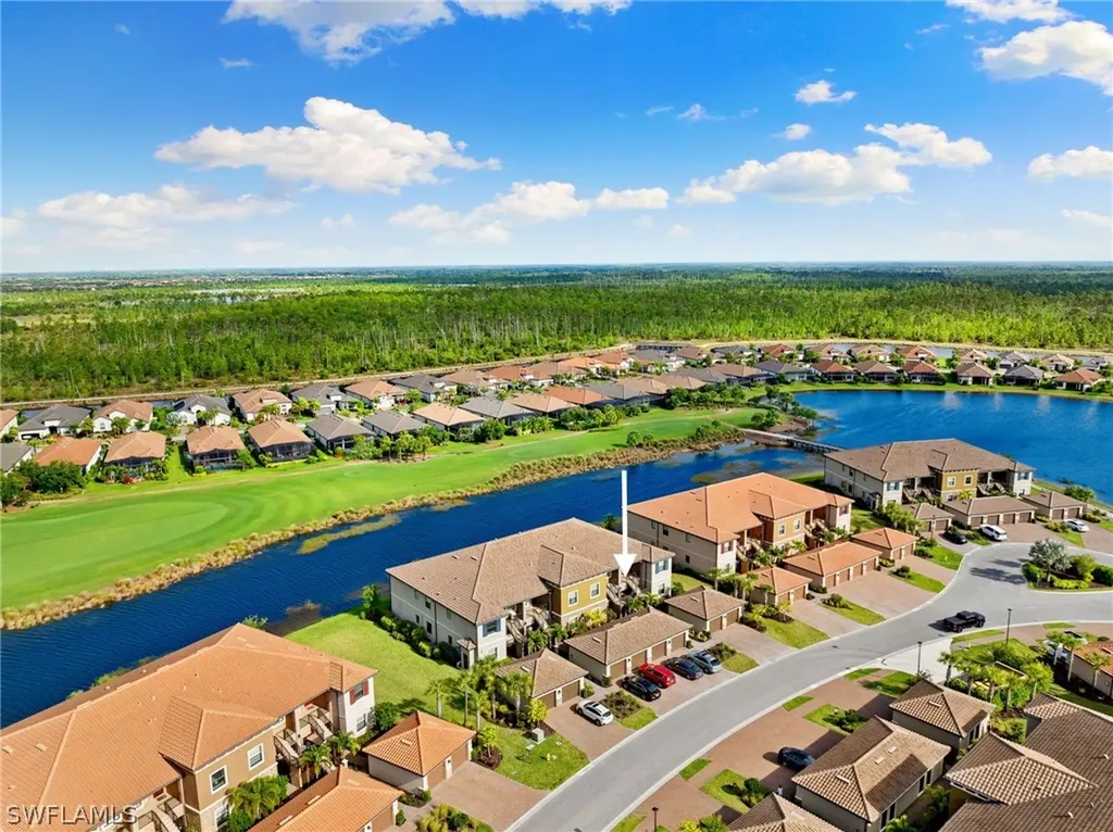 9393 Pocida Court Naples FL 34119