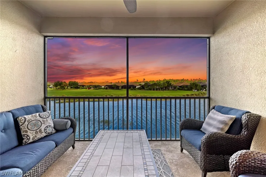 9393 Pocida Court Naples FL 34119
