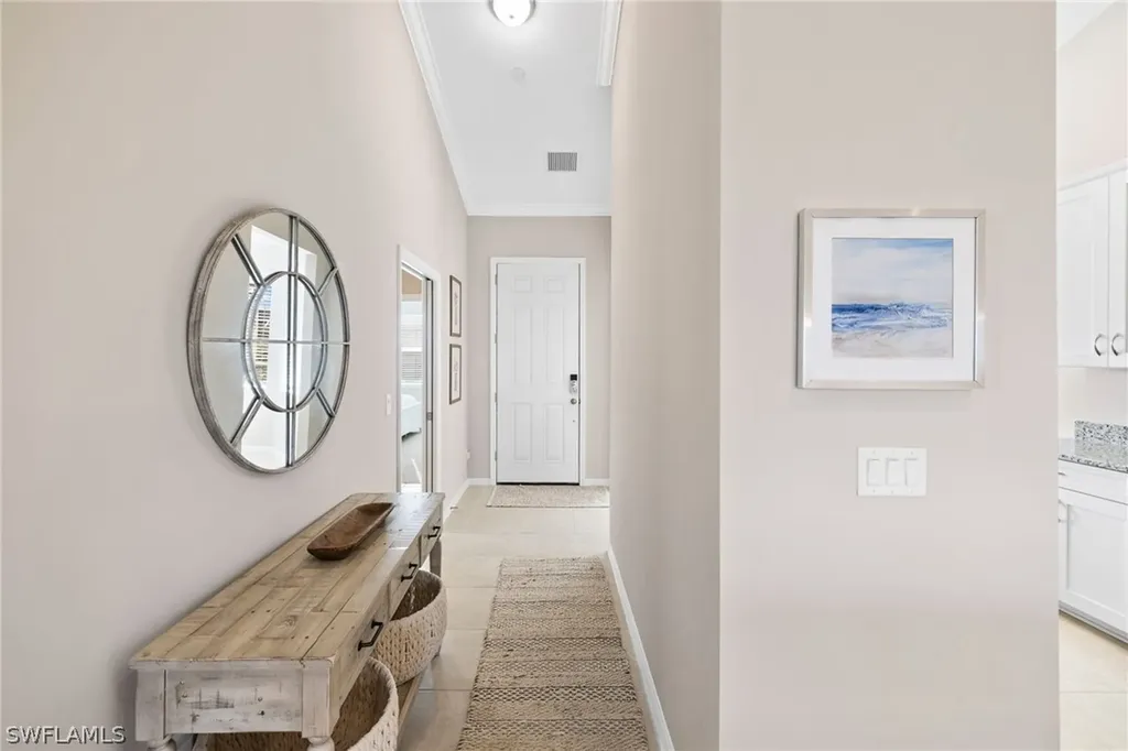 9393 Pocida Court Naples FL 34119