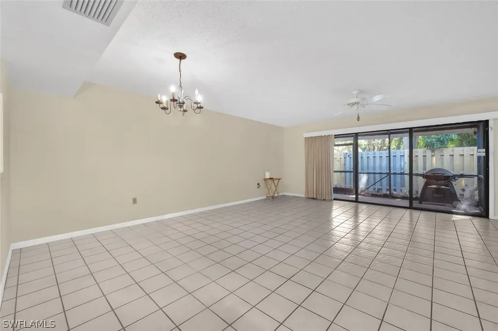 820 Meadowland Drive Naples FL 34108
