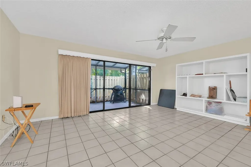 820 Meadowland Drive Naples FL 34108