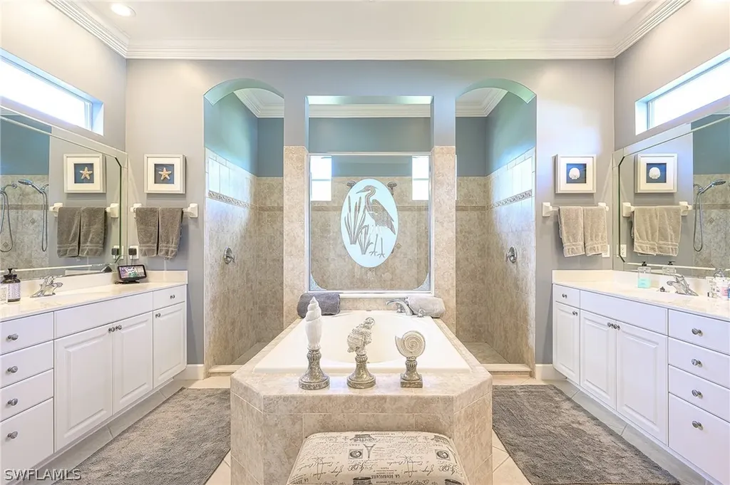 9020 Maverick Court Naples FL 34113