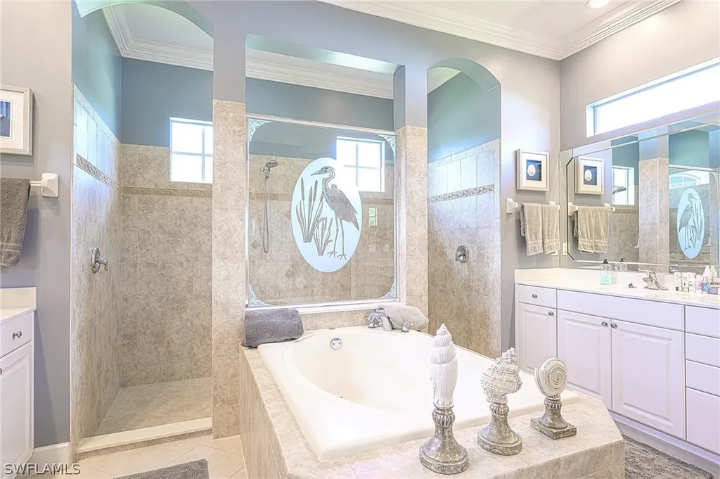9020 Maverick Court Naples FL 34113