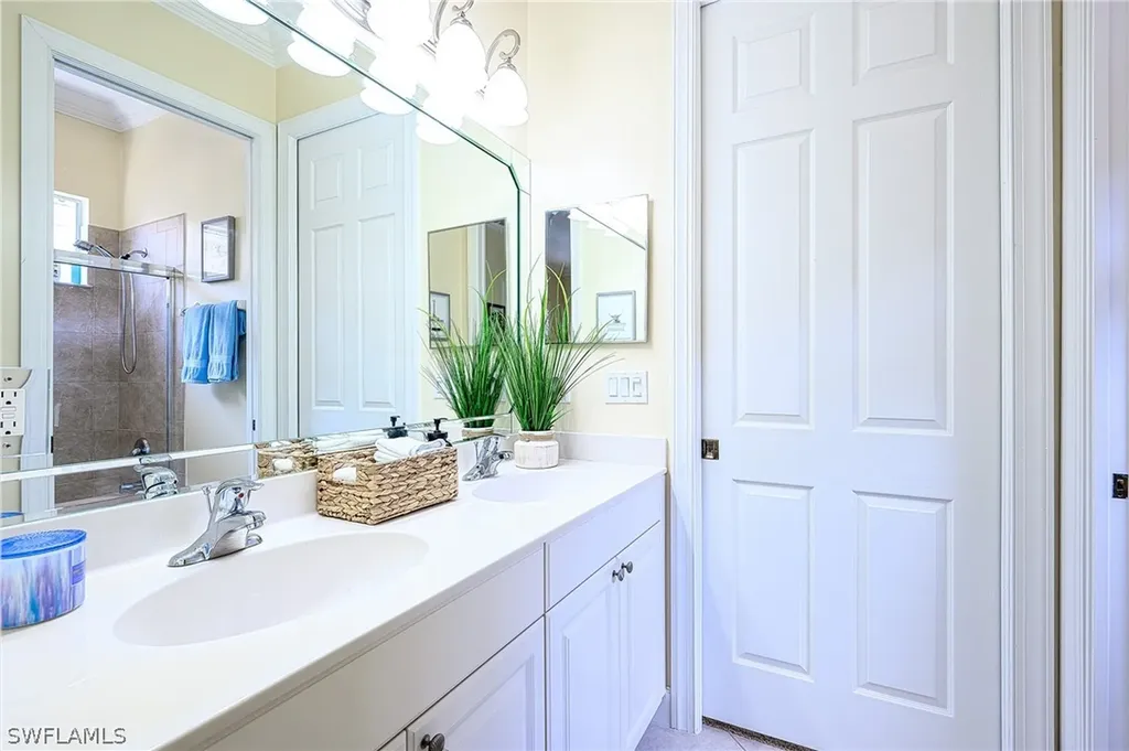 9020 Maverick Court Naples FL 34113