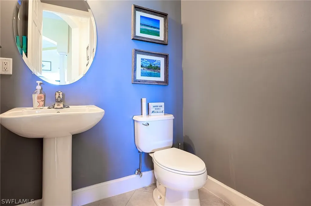 9020 Maverick Court Naples FL 34113