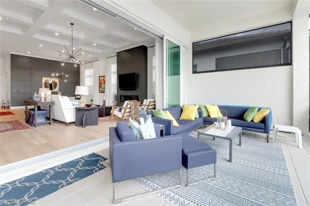 3753 Sapphire Cove Circle Naples FL 34114