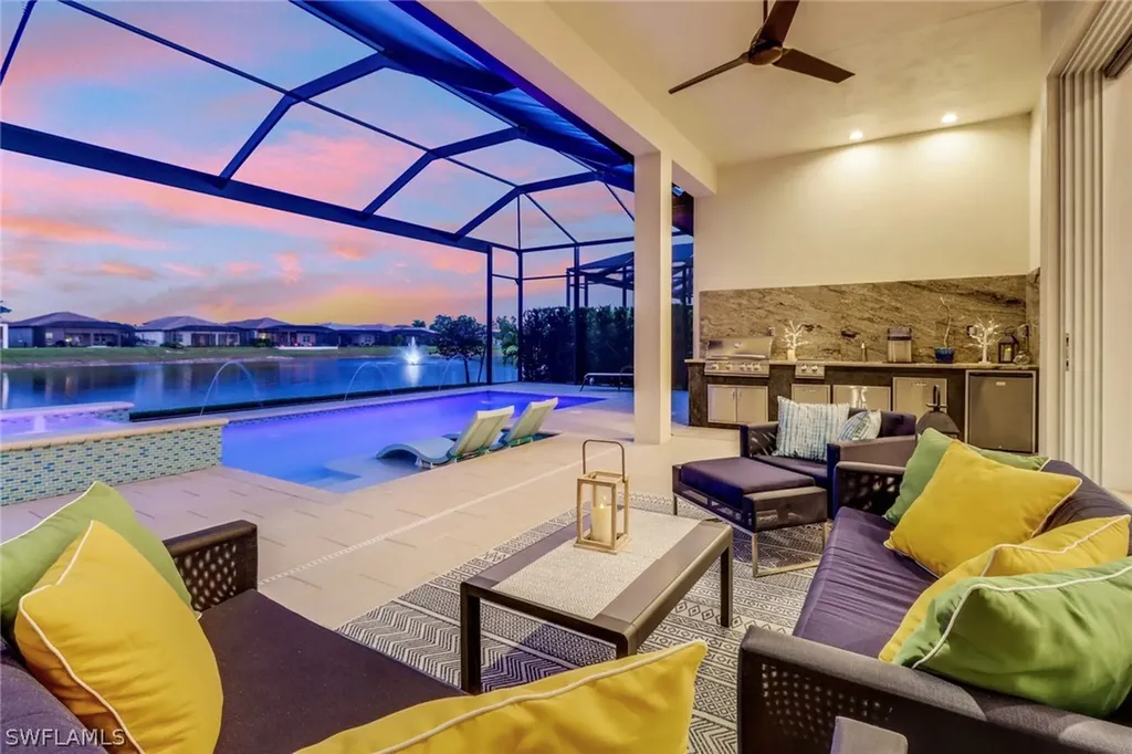 3753 Sapphire Cove Circle Naples FL 34114