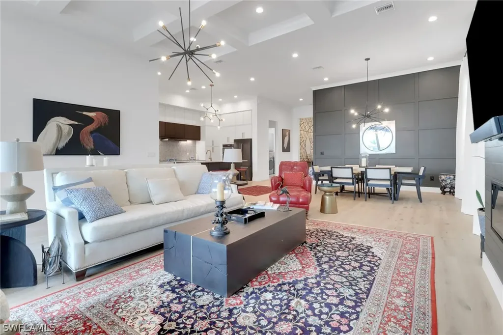 3753 Sapphire Cove Circle Naples FL 34114