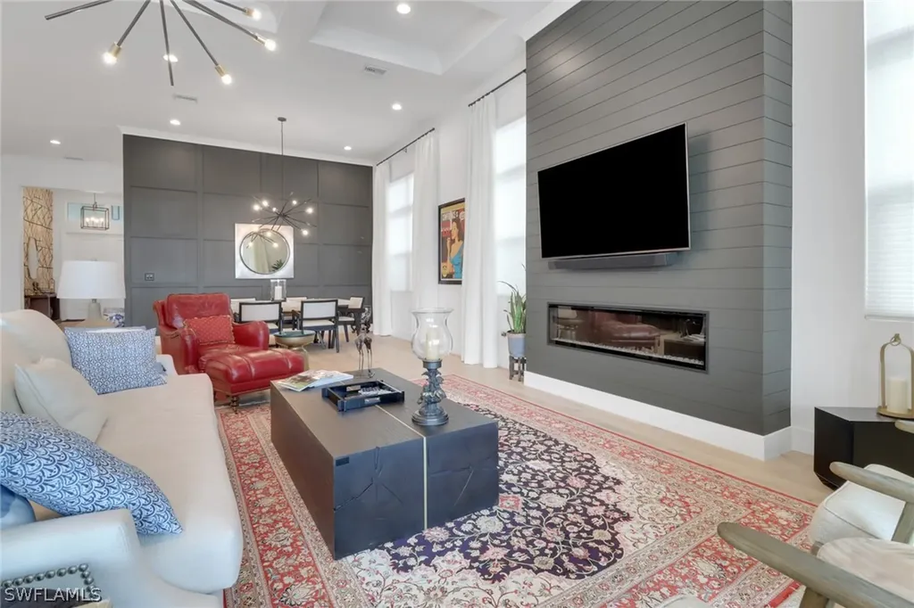 3753 Sapphire Cove Circle Naples FL 34114