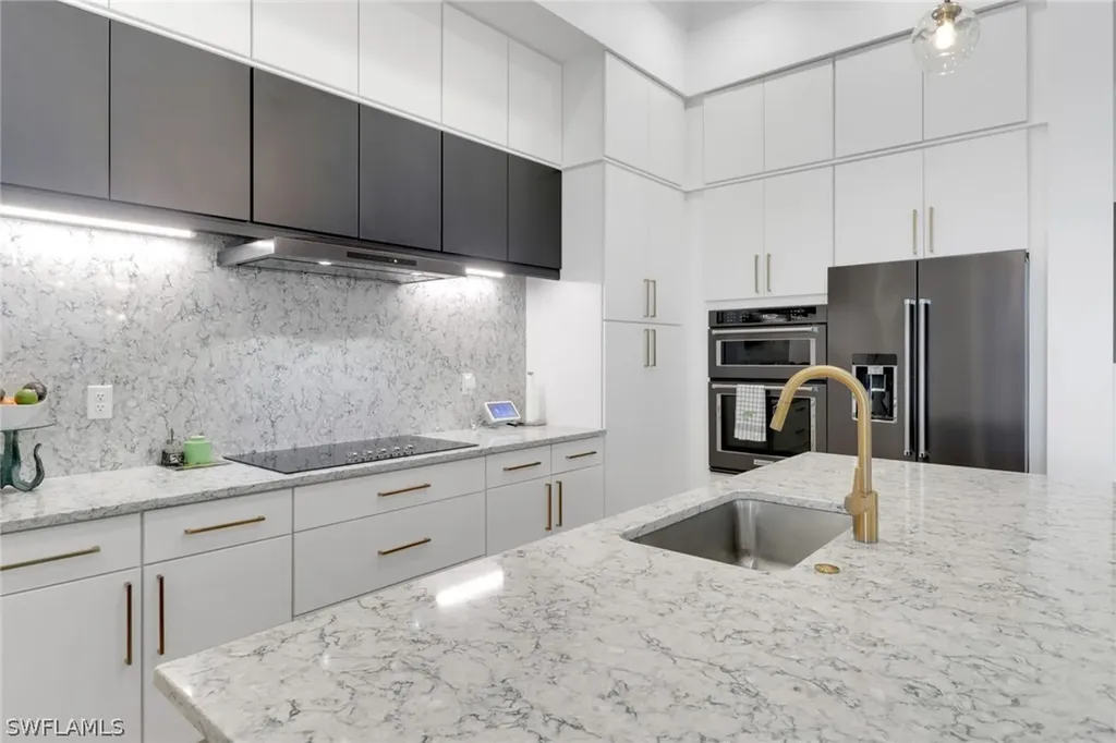 3753 Sapphire Cove Circle Naples FL 34114