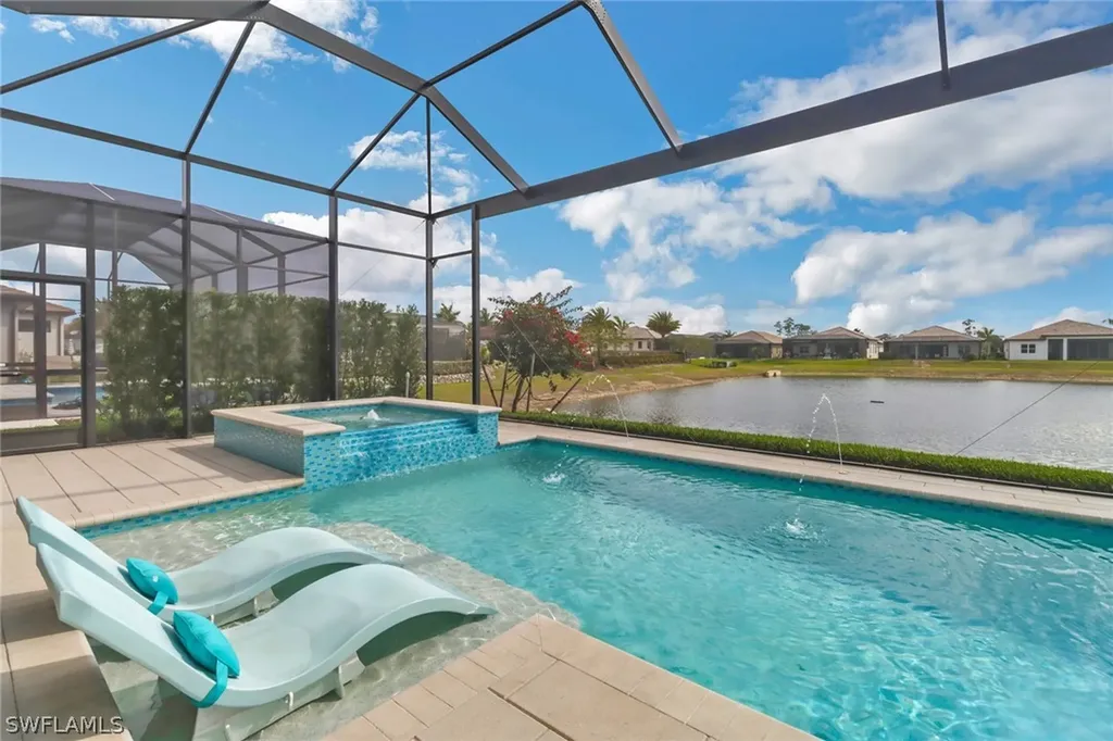 3753 Sapphire Cove Circle Naples FL 34114