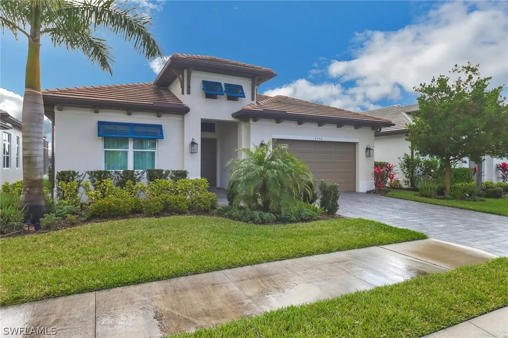 3753 Sapphire Cove Circle Naples FL 34114