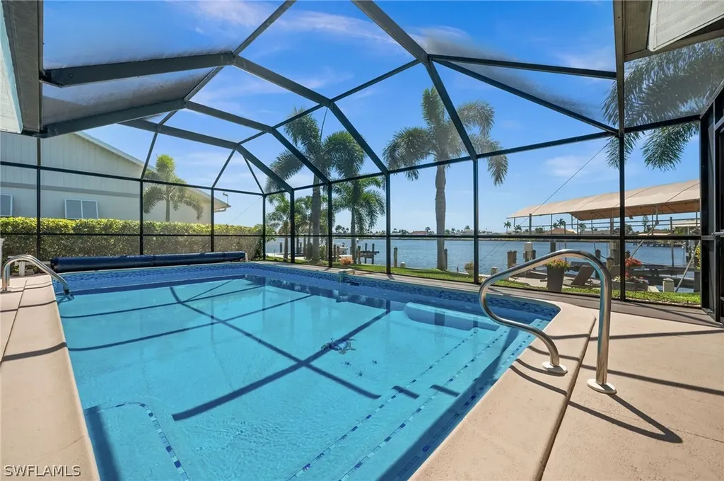 720 Cape Coral Parkway W Cape Coral FL 33914