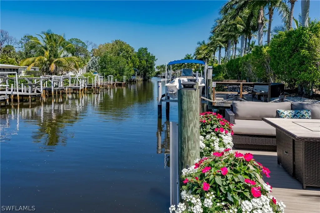 13403 Snook Circle Naples FL 34114