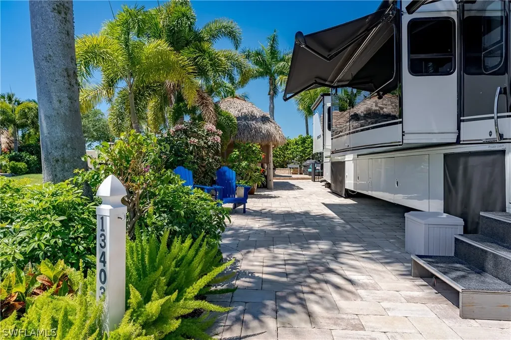 13403 Snook Circle Naples FL 34114