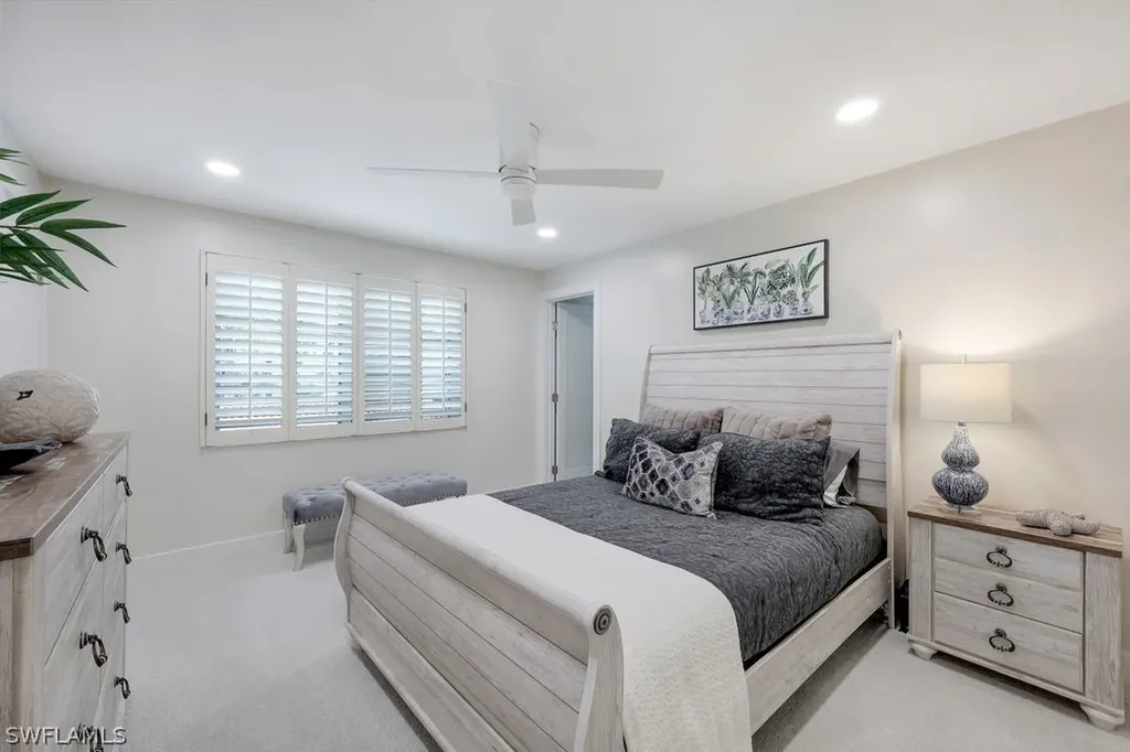 3333 Gulf Shore Boulevard N Naples FL 34103
