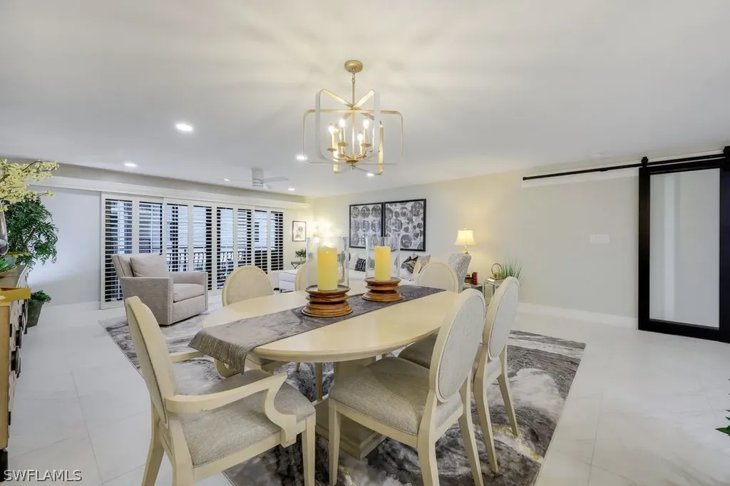 3333 Gulf Shore Boulevard N Naples FL 34103