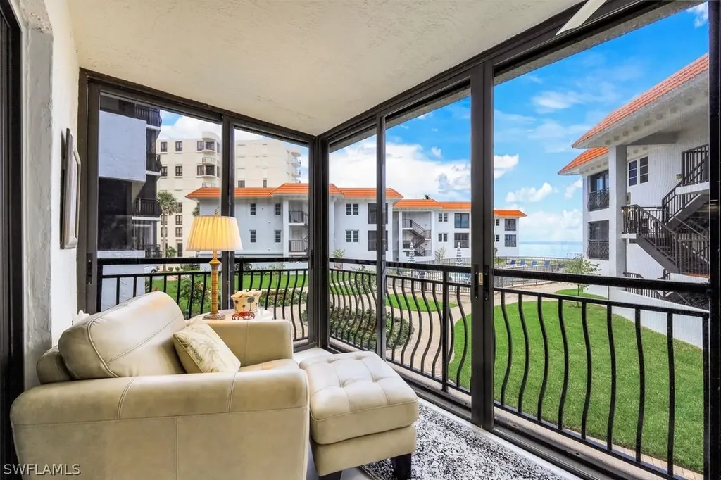 3333 Gulf Shore Boulevard N Naples FL 34103