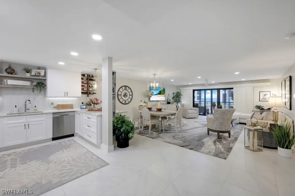 3333 Gulf Shore Boulevard N Naples FL 34103