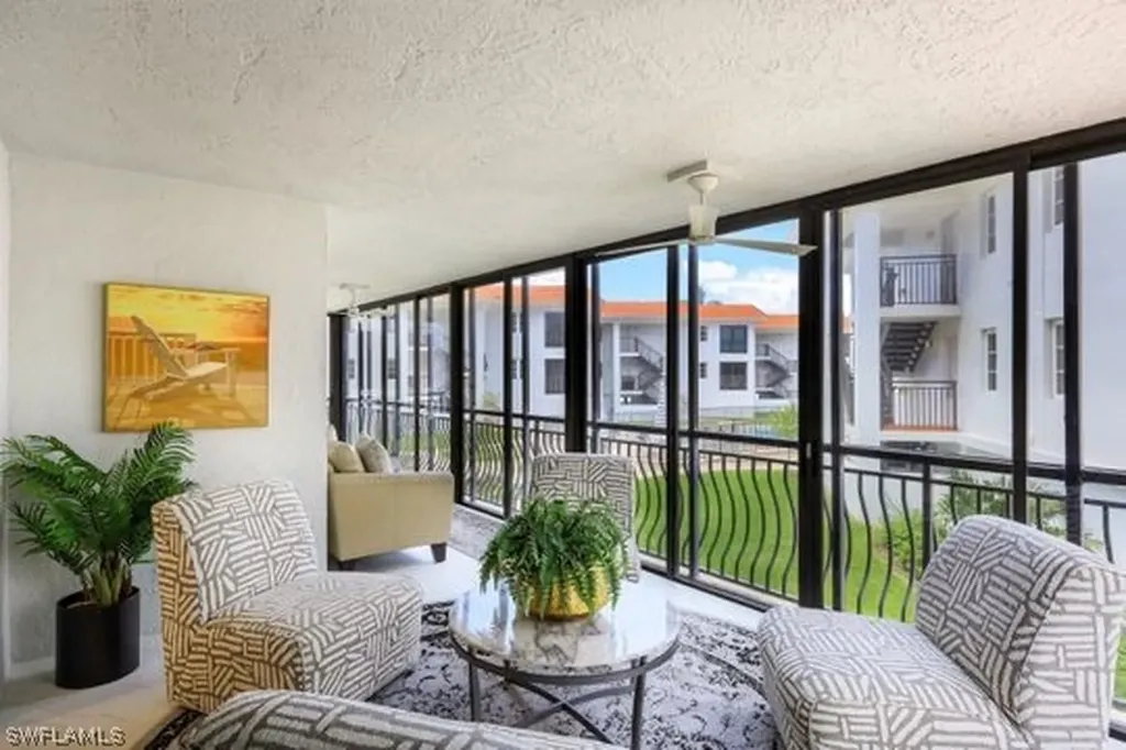 3333 Gulf Shore Boulevard N Naples FL 34103