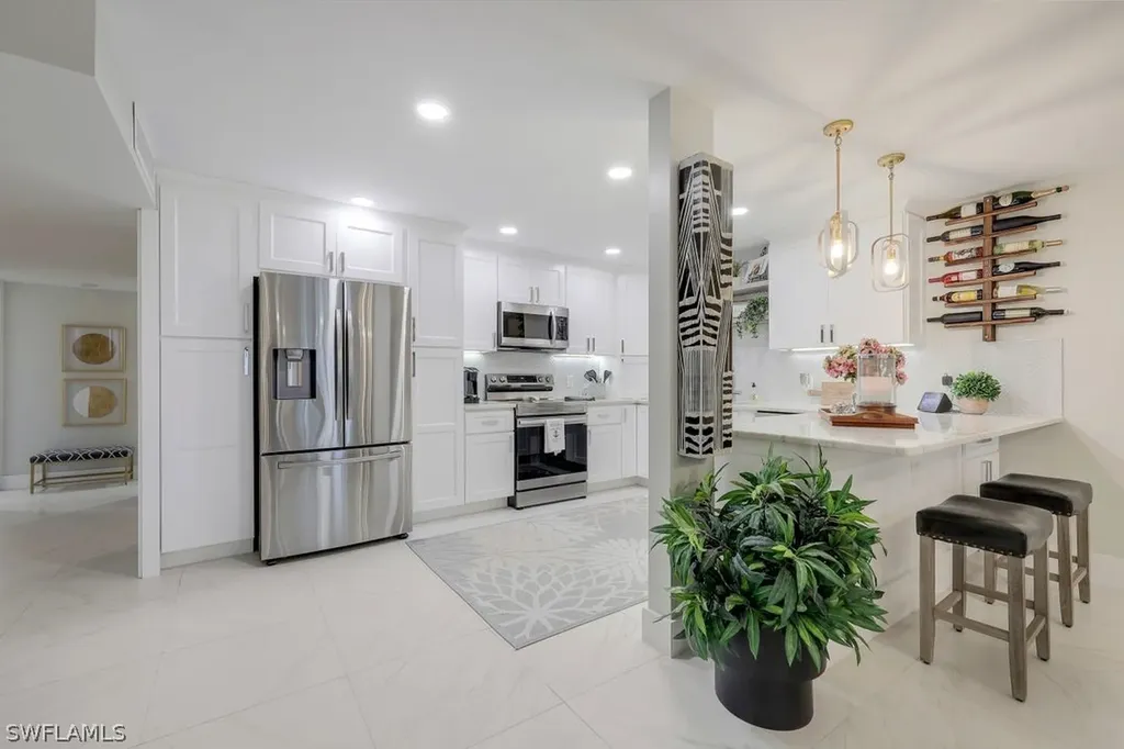 3333 Gulf Shore Boulevard N Naples FL 34103