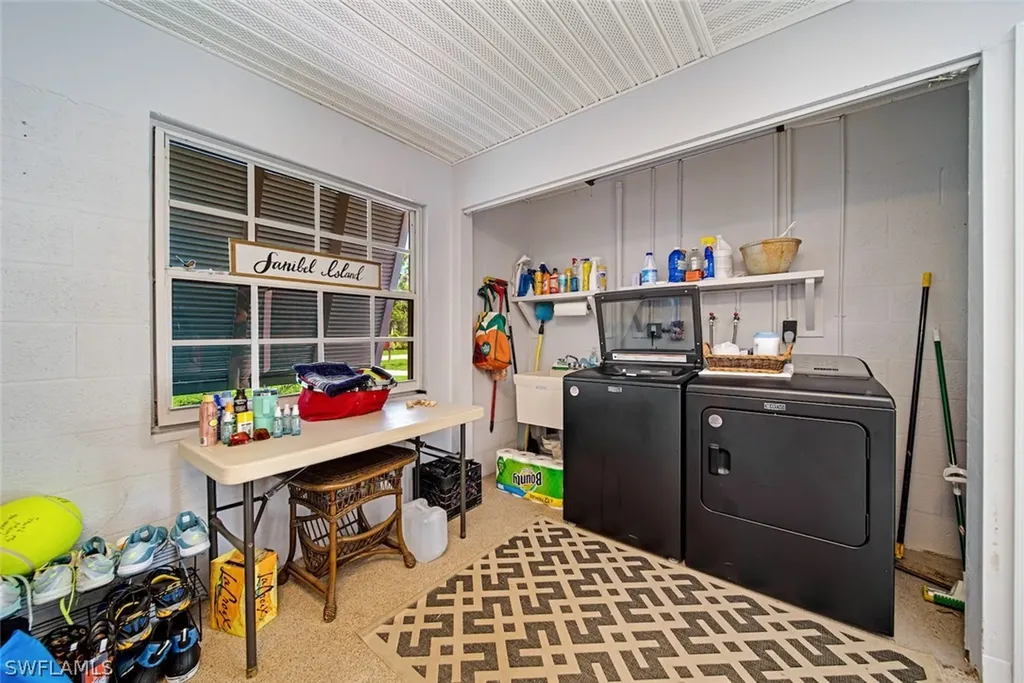 1550 Wilton Lane E Sanibel FL 33957