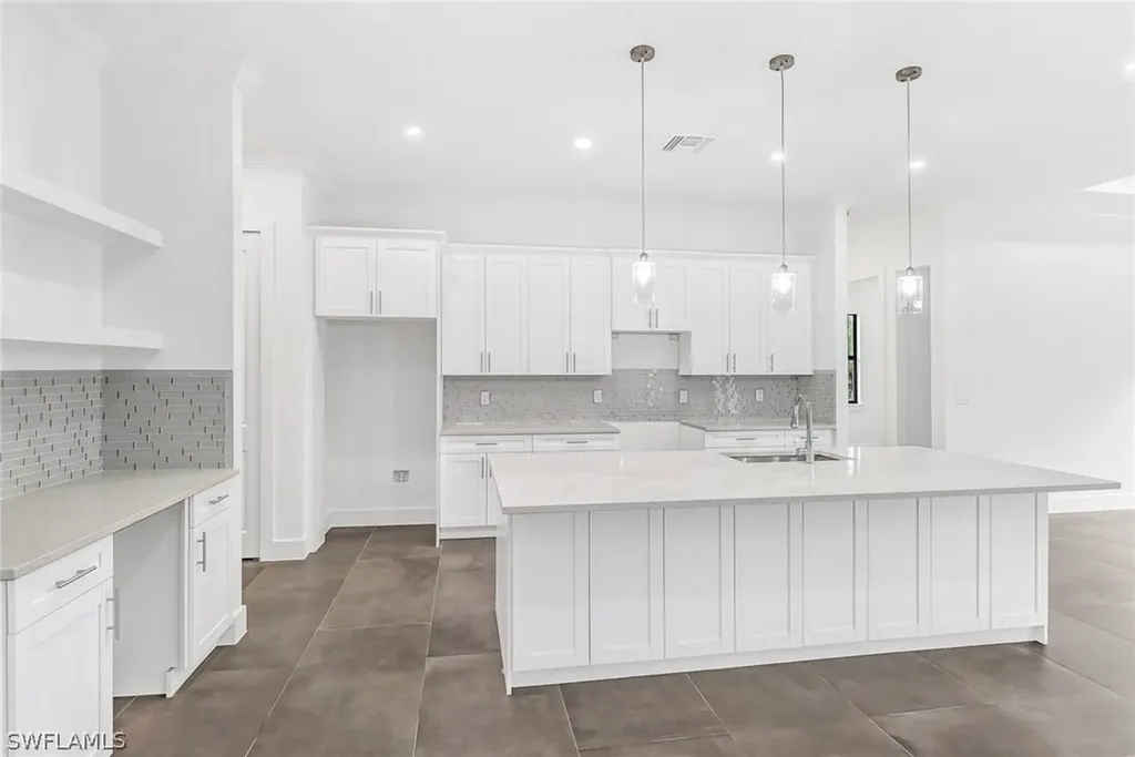 1998 Everglades Boulevard S Naples FL 34117