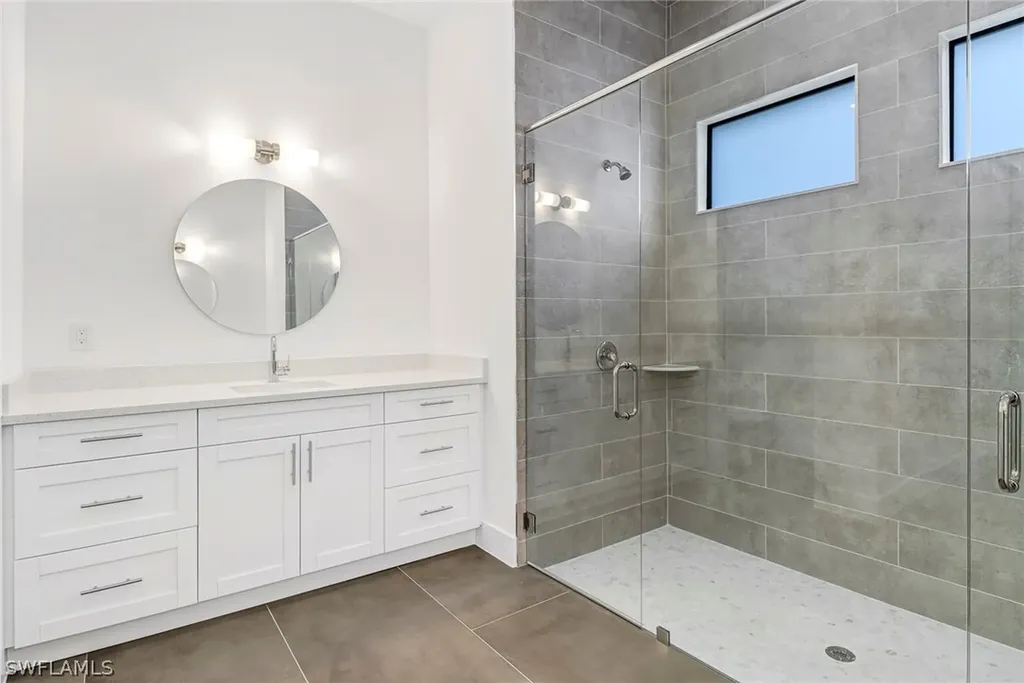 1998 Everglades Boulevard S Naples FL 34117