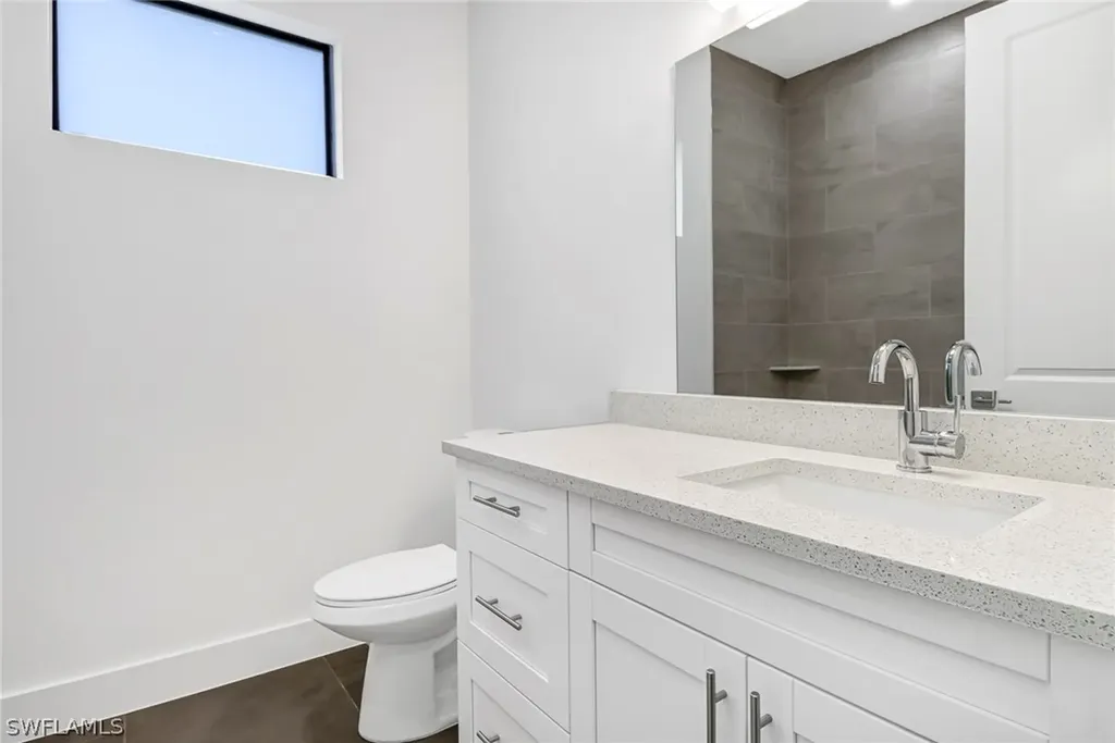 1998 Everglades Boulevard S Naples FL 34117