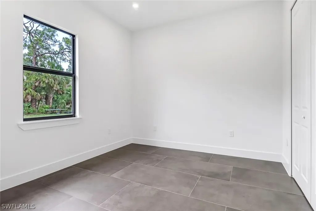 1998 Everglades Boulevard S Naples FL 34117