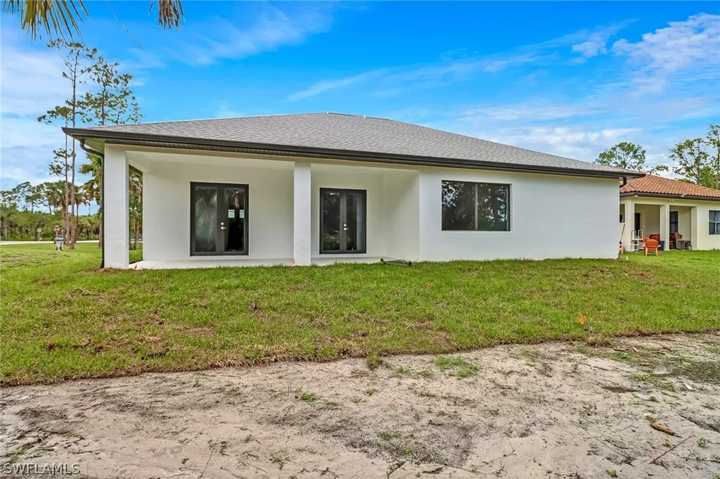1998 Everglades Boulevard S Naples FL 34117