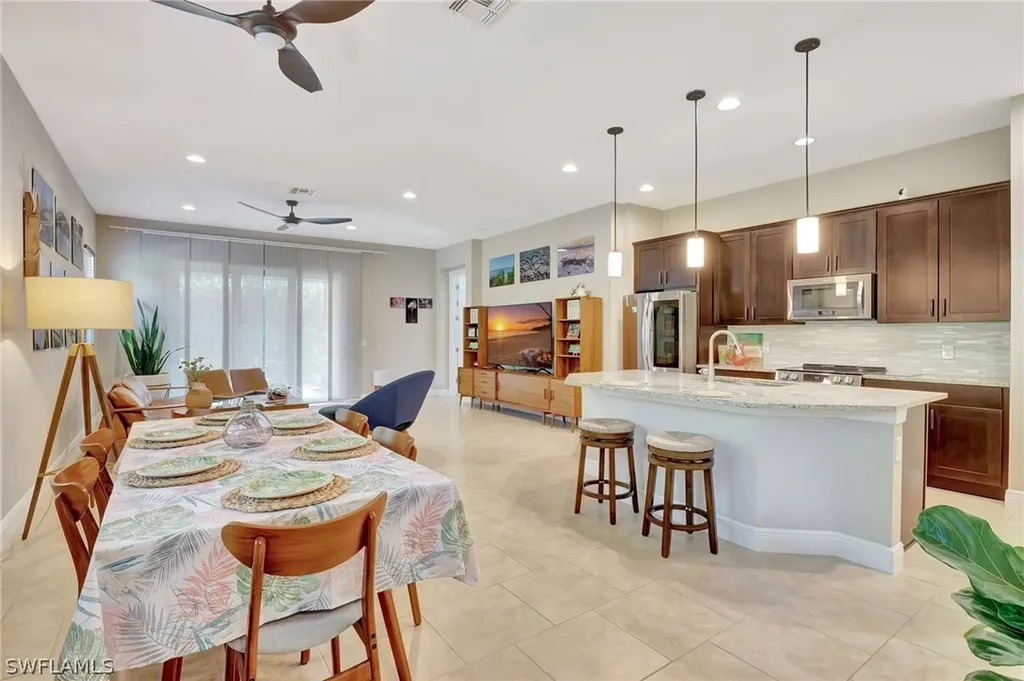 1290 Manado Drive Naples FL 34113
