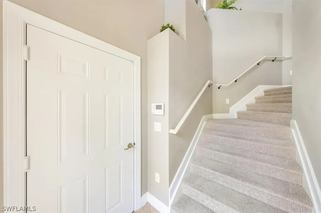 7877 Clemson Street Naples FL 34104