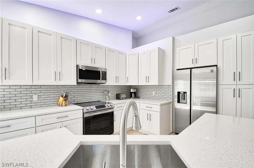 5632 Whisperwood Boulevard Naples FL 34110