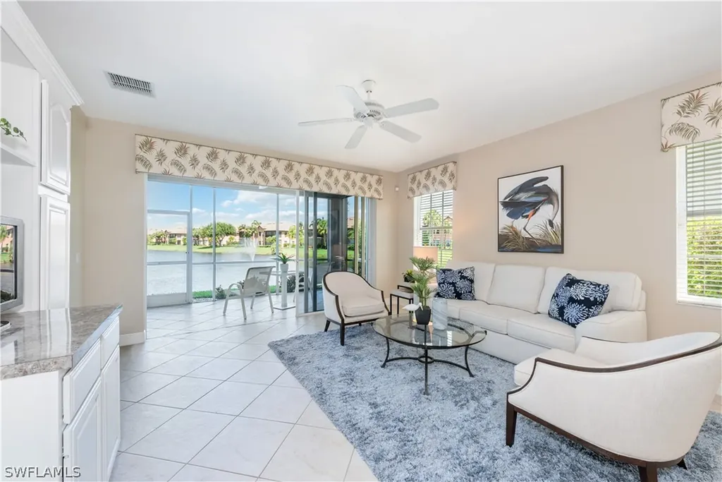 Naples FL, 5701 Heron Lane, Unit 704