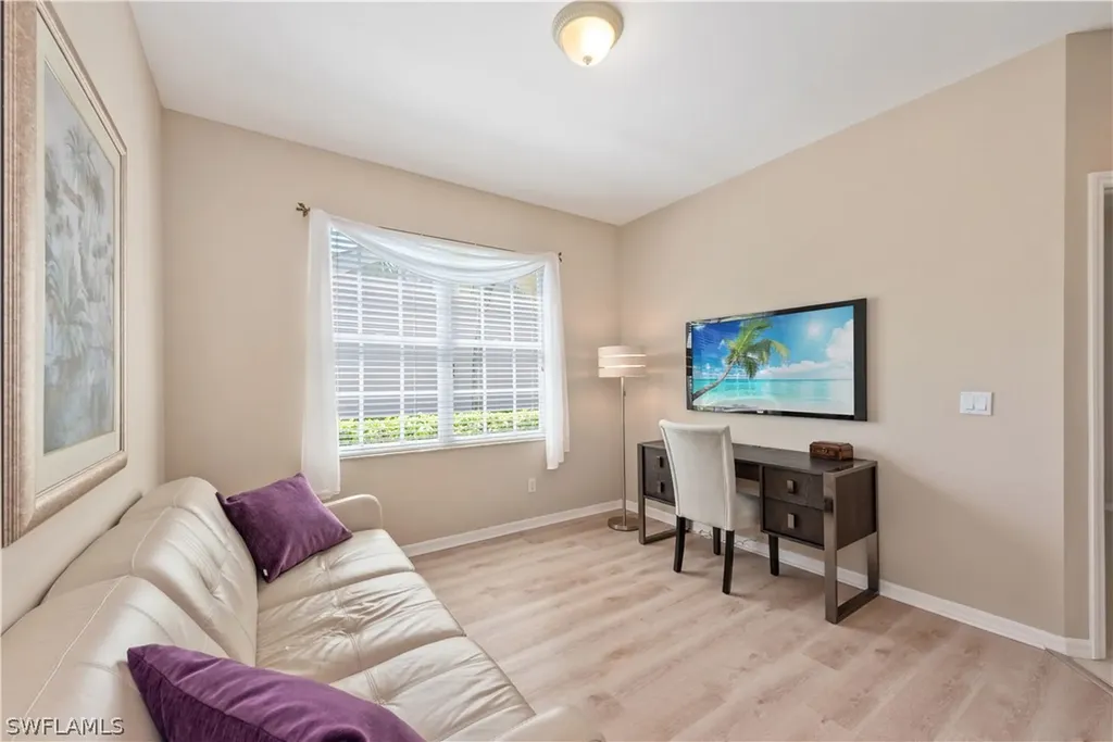 5701 Heron Lane Naples FL 34110