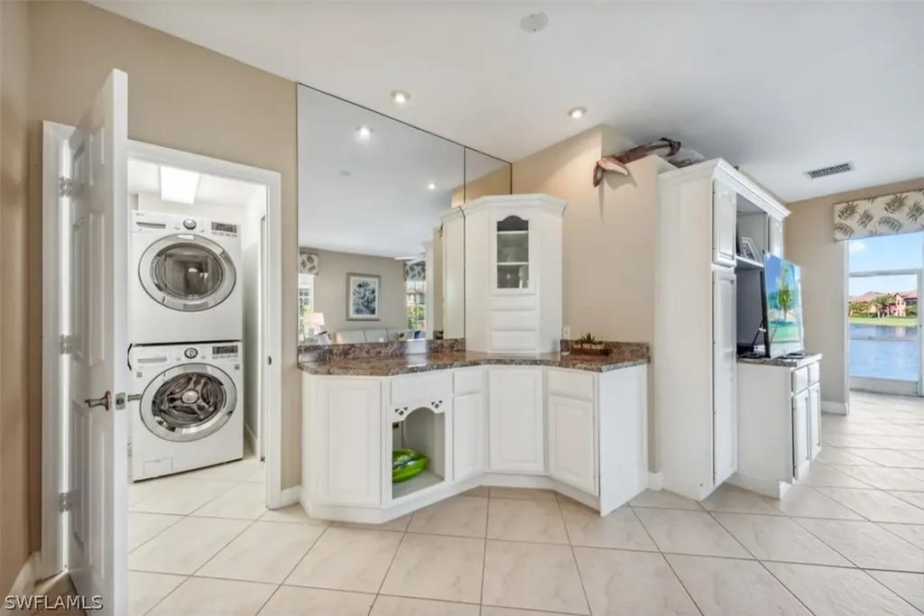 5701 Heron Lane Naples FL 34110