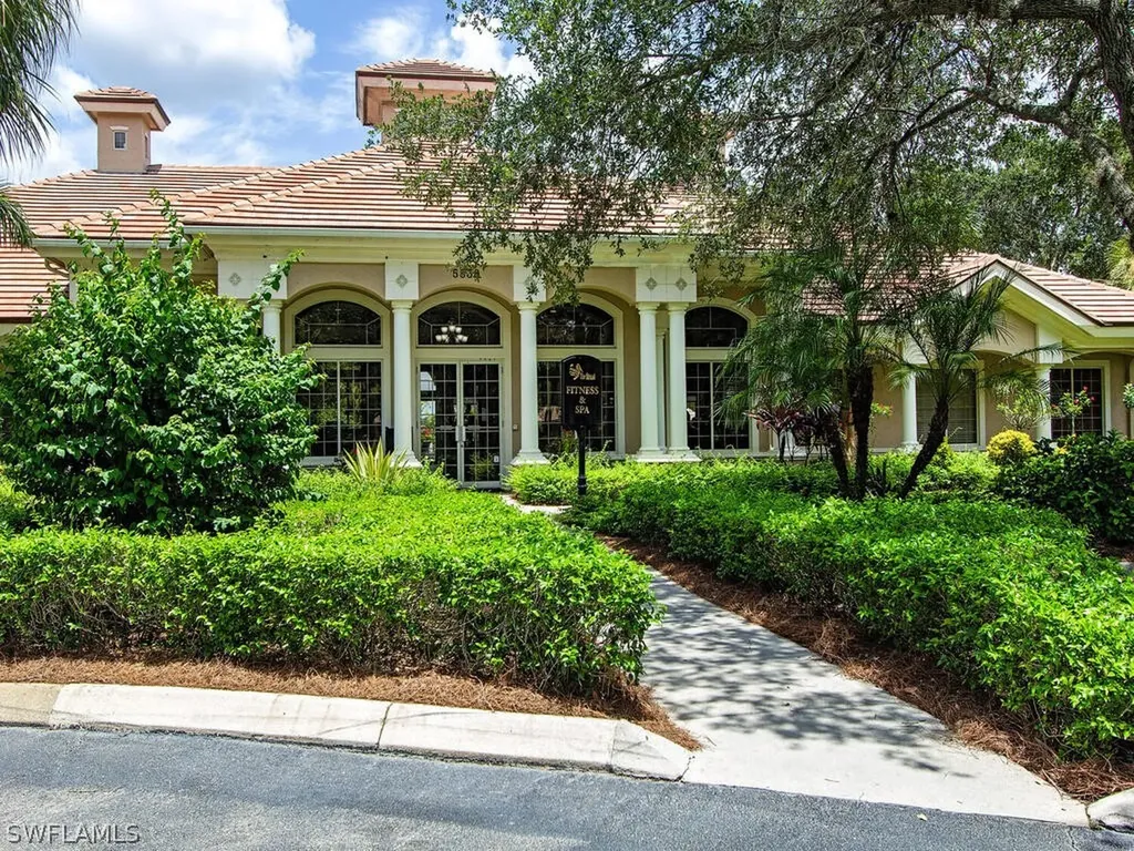 5701 Heron Lane Naples FL 34110