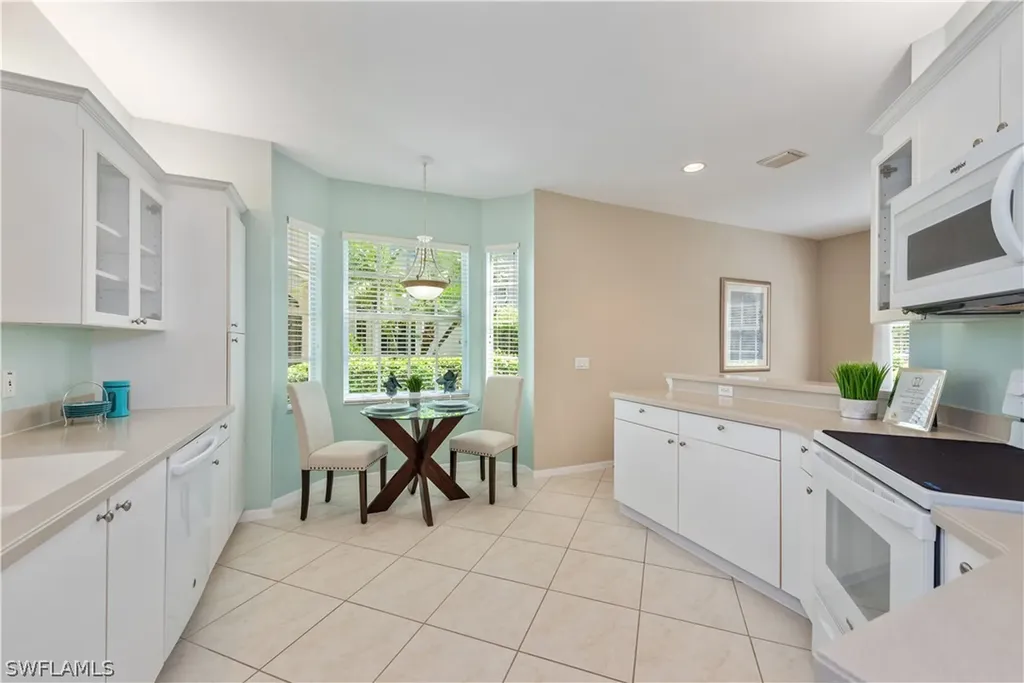 5701 Heron Lane Naples FL 34110