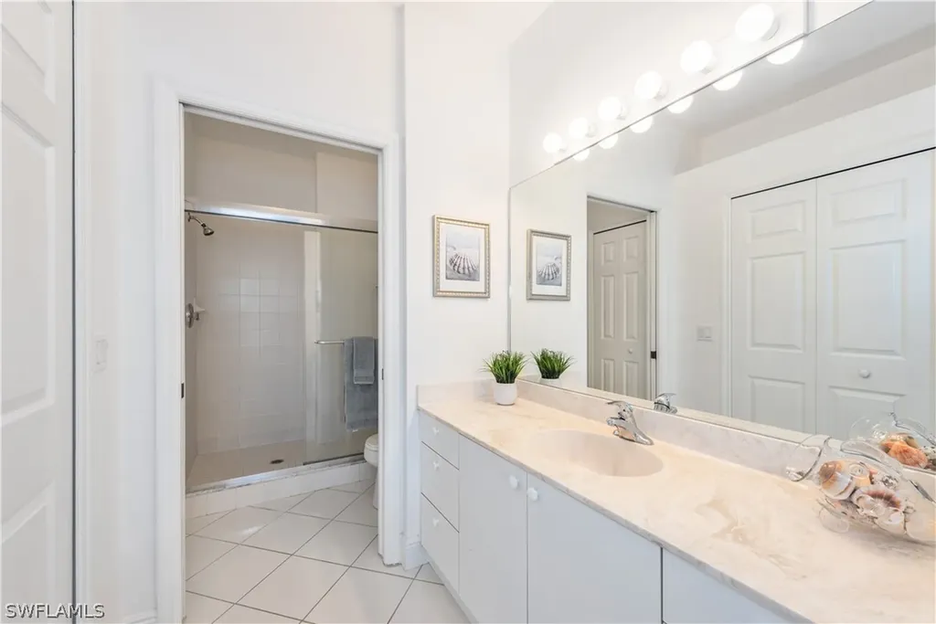 5701 Heron Lane Naples FL 34110