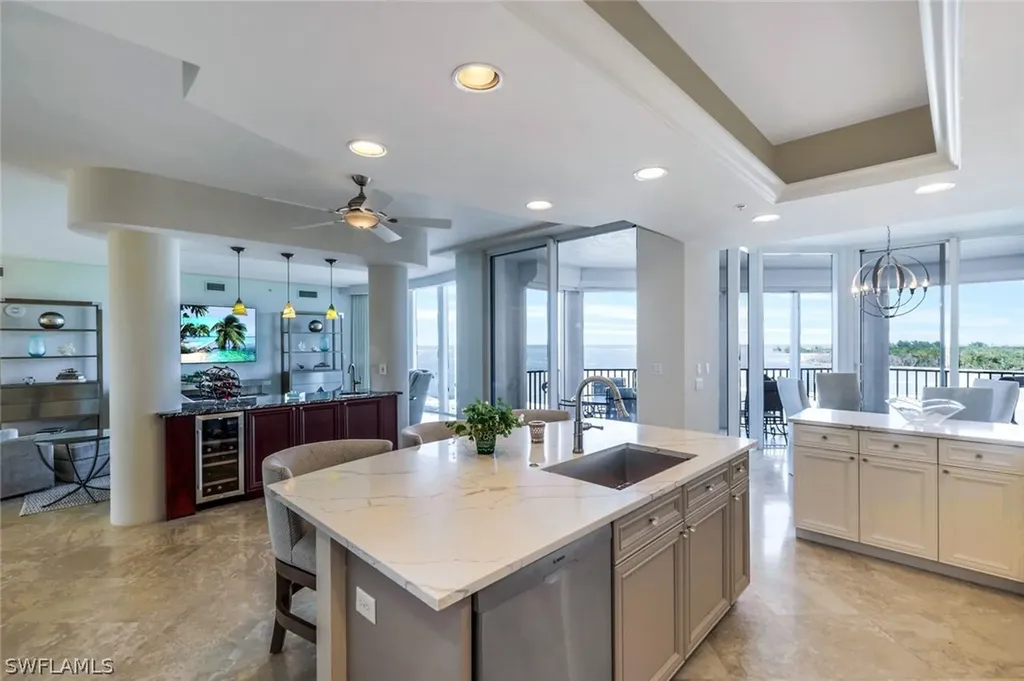 700 La Peninsula Boulevard Naples FL 34113