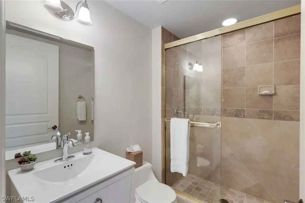 700 La Peninsula Boulevard Naples FL 34113