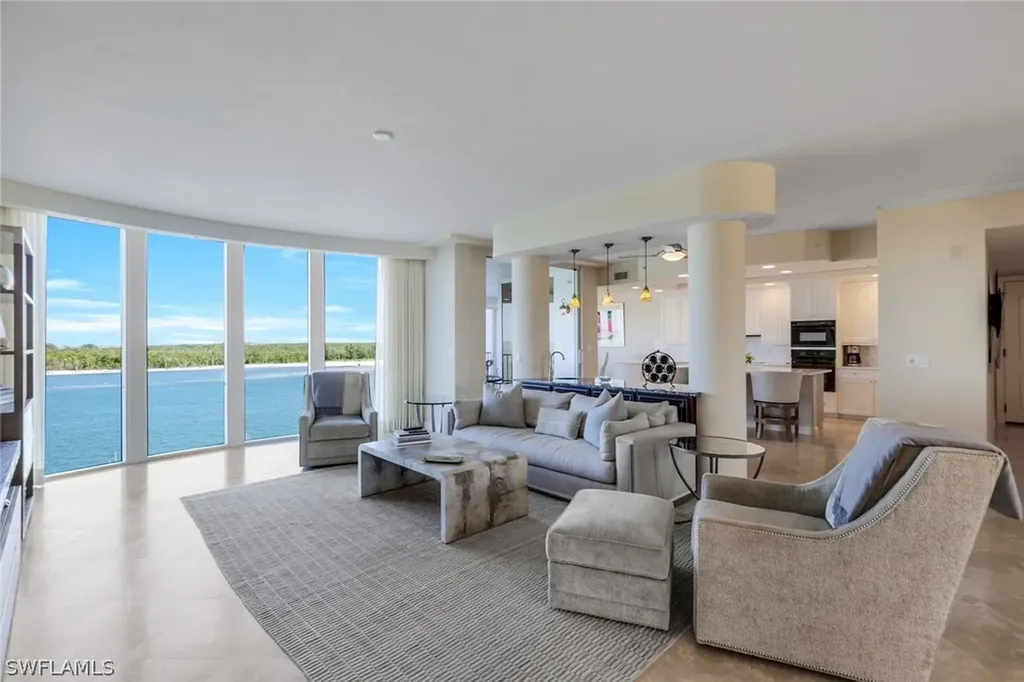 700 La Peninsula Boulevard Naples FL 34113