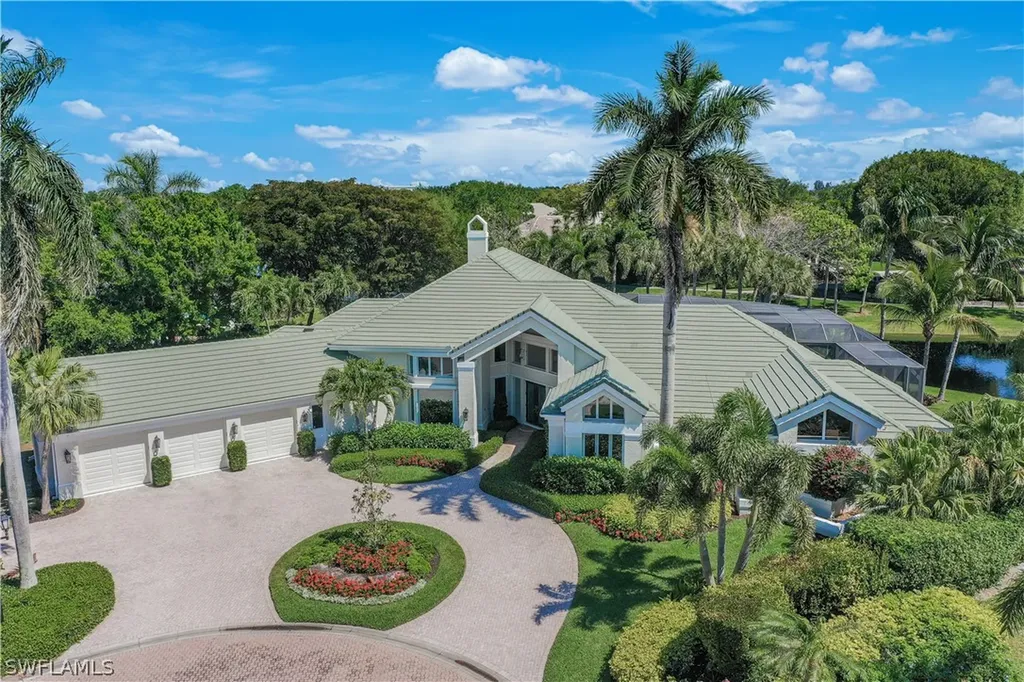 695 Ardmore Lane Naples FL 34108