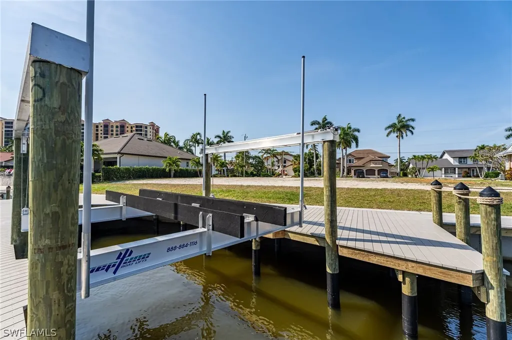 1522 SW 58th Street Cape Coral FL 33914